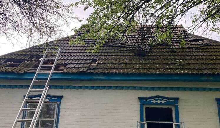 Рашисты атаковали "Шахедами" Полтавщину: повреждены дома, есть пострадавшие. ФОТОРЕПОРТАЖ