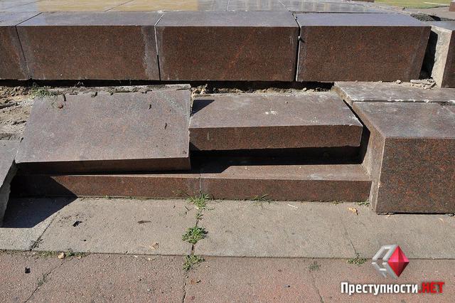 ленин николаев демонтаж памтяник