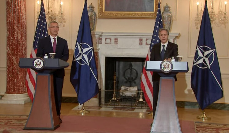 US announces new $ 700 million in military aid to Ukraine: long-range missile systems and large-caliber weapons