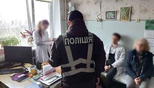 Ухилянтів доставляють у відділ поліції