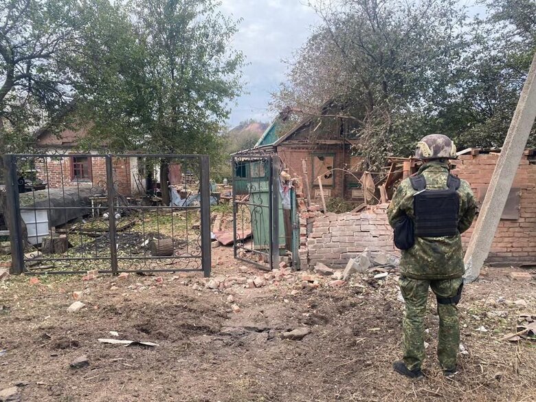Day in Donetsk region: enemy shelled 8 settlements, residential buildings, granary, cultural center, medical facilities were damaged 06