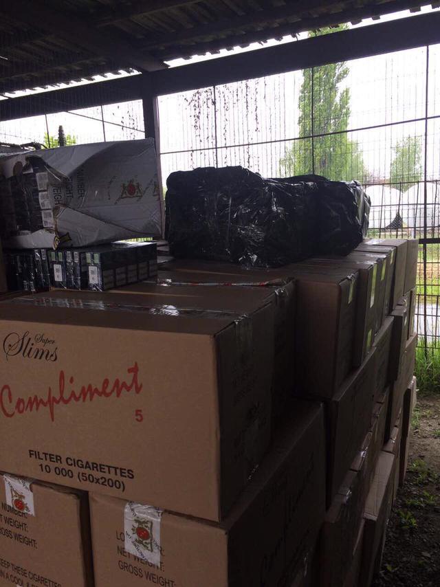 Канал контрабанди сигарет ліквідовано на Закарпатті 05 Канал контрабанди сигарет ліквідовано на Закарпатті 05