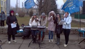 Донецкий Евромайдан показал актуальный рождественский вертеп с участием "Беркута". ВИДЕО