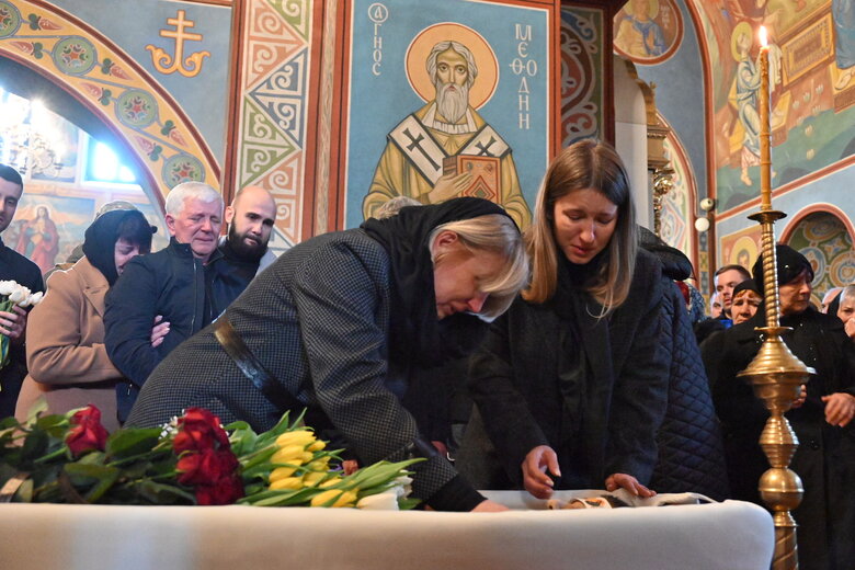 Павло Петриченко прощання
