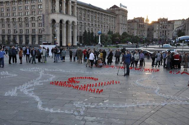 Kyiv residents commemorated Crimean Tatars on Maidan 05 Kyiv residents commemorated Crimean Tatars on Maidan 05