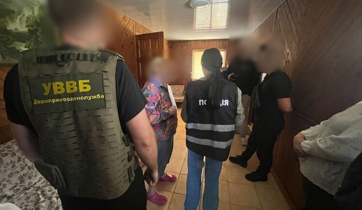 Фіктивне працевлаштування у школах: на Чернігівщині викрито схему ухилення від мобілізації, - ДПСУ. ФОТОрепортаж