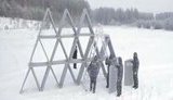 Новый памятник в России: трон Путина на пирамиде из ОМОНовских щитов. ВИДЕО