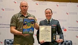 Мелані Лейк отримала відзнаку ЗСУ