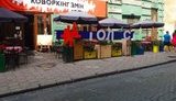 "Силою змусили зняти брендований одяг, переслідували вулицями і погрожували розправою", - у Львові невідомі напали на волонтерів партії "Голос". ФОТО