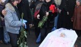 Похоронить Оксану Макар хотели на поле среди мусора. ФОТОрепортаж