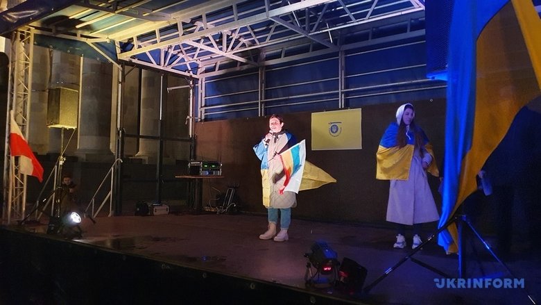 У центрі Варшави відбулася акція на підтримку України 04