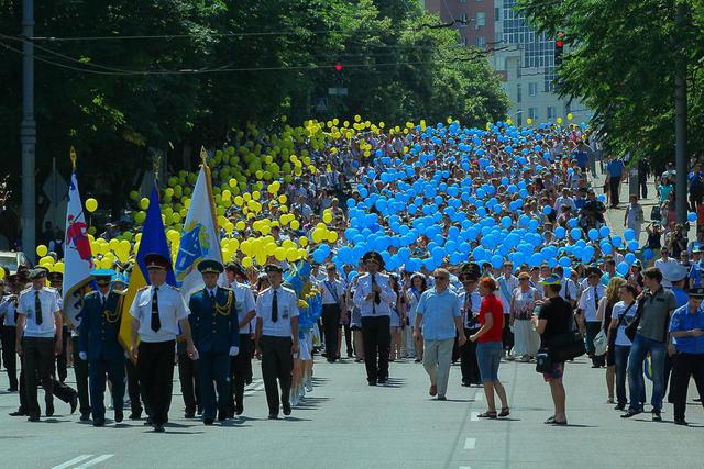 школа парад выпуск
