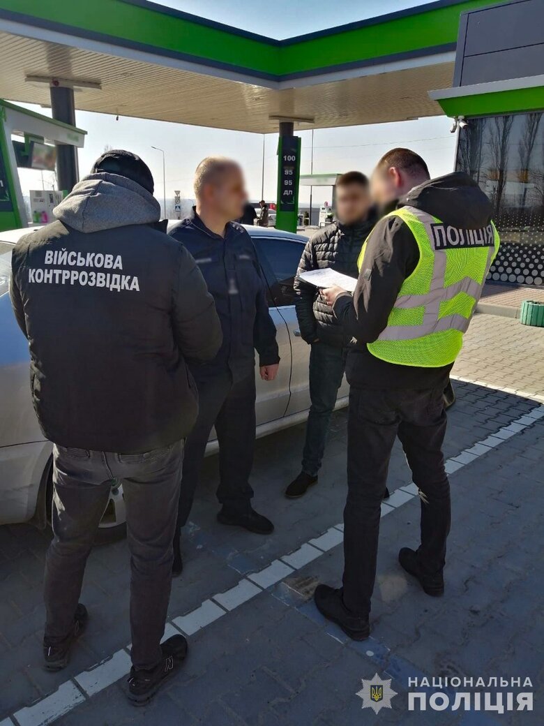 У Хмельницькому викрили схему "працевлаштування" для ухилянтів від мобілізації
