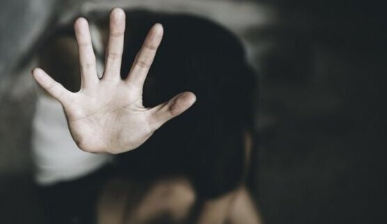 У Києві чоловіка обвинувачують у сексуальному насильстві над 5 племінниками віком від 2 до 8 років. ФОТО