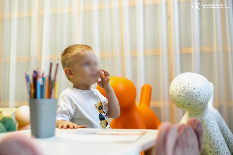 В Україну з ТОТ повернули ще 14 дітей