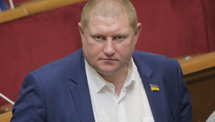У нардепа від "СН" Ватраса виявлено коронавірус, - "слуга народу" Кравчук
