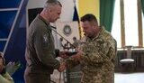 Віталій Кличко вручив нагороди до Дня Героїв України