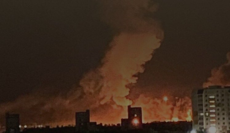 Defense forces struck Saratov Oil Refinery: fires broke out on refinery grounds, - General Staff