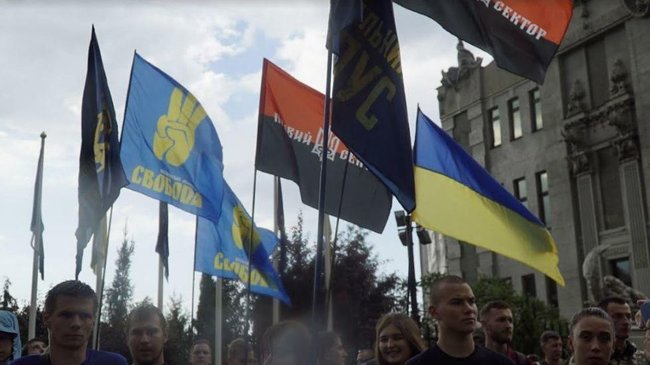 Українські націоналісти вимагають негайно заарештувати Медведчука 01