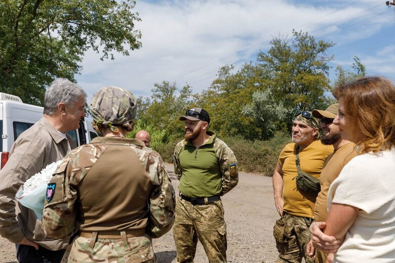 Дрони від Порошенка для Чорновол