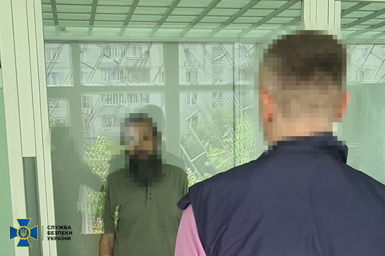 Багатоетапна спецоперація СБУ: знешкоджено агентурну мережу ФСБ, яка наводила ворожі Смерчі та Урагани на Харків 04