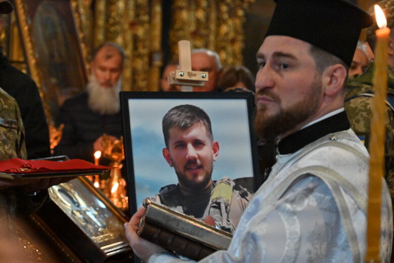 Павло Петриченко прощання