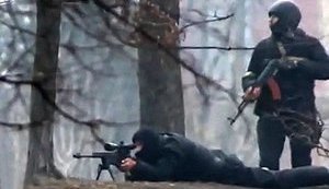 Снайпера "Омеги" Хмеля, подозреваемого в убийстве на Майдане, оставили под стражей