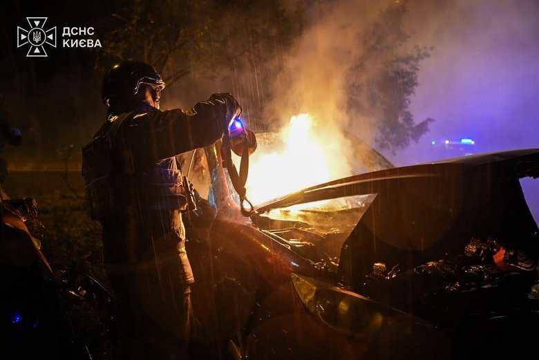 Нічна атака РФ на Київ: двоє загиблих і шестеро постраждалих