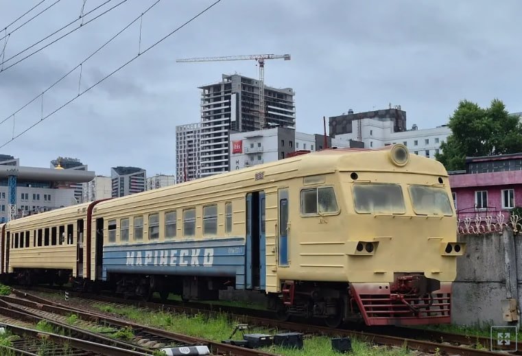 "Укрзалізниця" відновила електропоїзд, побудований 46 років тому
