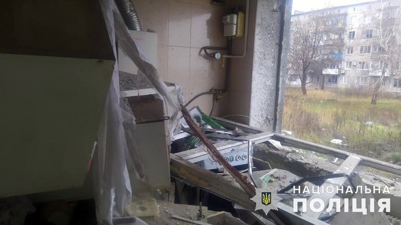Рашисти завдали 8 ударів по Донеччині за добу: пошкоджено 20 цивільних об’єктів 12