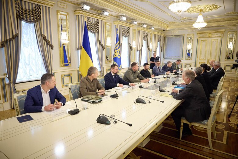 Зеленський зустрівся із Бербок
