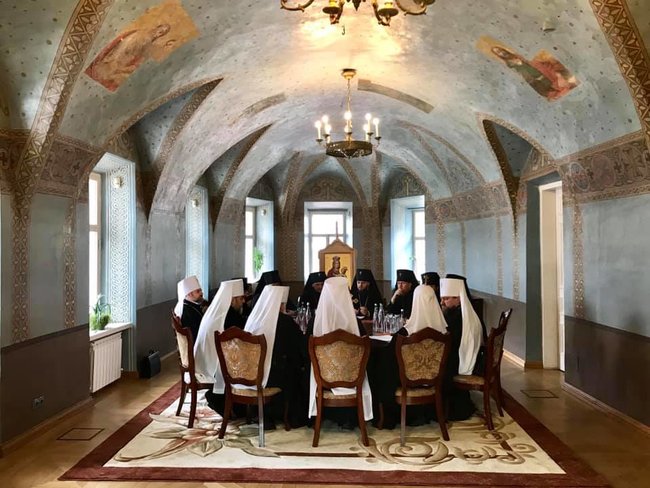 Православна церква України зібралася на Синод у Будинку митрополита в Софії Київській 05