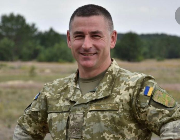 Командующий ОК Північ генерал-майор Николюк удостоен звания Герой Украины 01