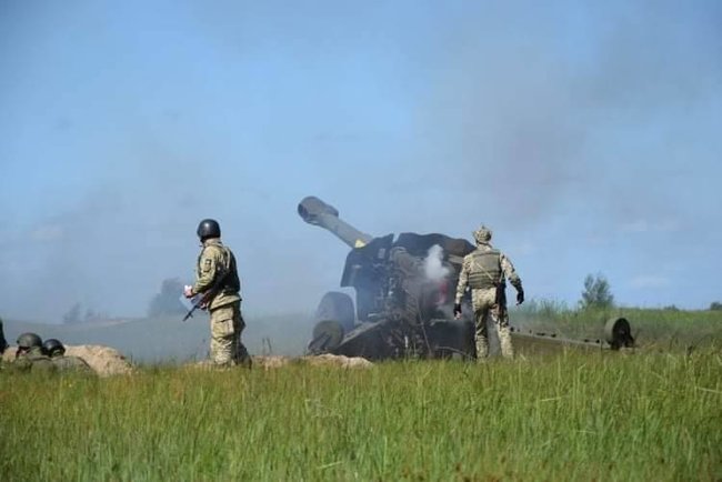 Артиллеристы ВМС провели учения по противодесантной обороне 07