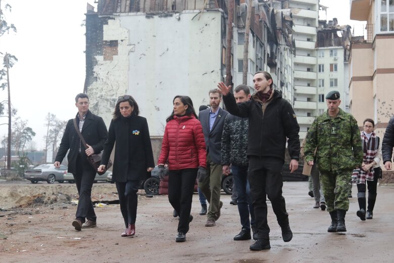 Canadian Defense Minister Anand visits Irpin: Russia will answer for its crimes 01 Canadian Defense Minister Anand visits Irpin: Russia will answer for its crimes 01