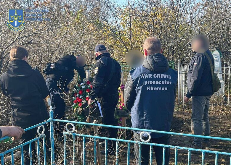 Эксгумированы тела расстрелянных российским военным супругов в Высокополье на Херсонщине 01