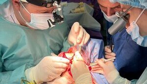 Щелепно-лицевий хірург Юрій Чепурний: Наша війна специфічна. Афганістан, Сирія, Ізраїль - акцент на кульові поранення. А в Україні превалює мінно-вибухова травма