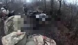 окупанти атакують на мотоциклах