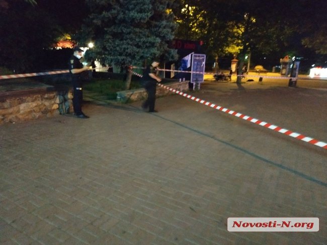 Массовая драка со стрельбой произошла в центре Николаева: двое раненых 07 Массовая драка со стрельбой произошла в центре Николаева: двое раненых 07