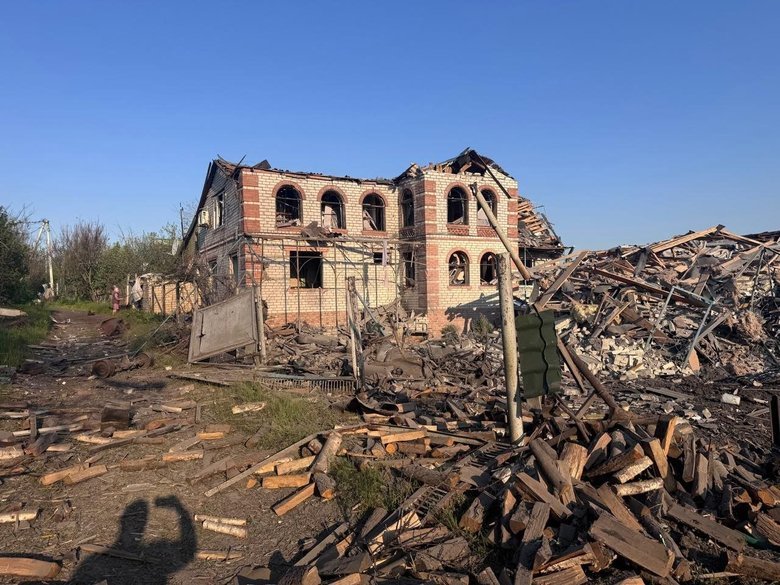 Обстріли області: 1 221 удар і руйнування цивільних об’єктів