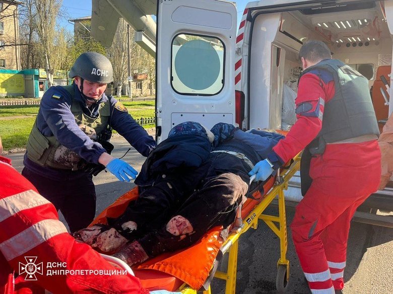 удар по маршрутці у Нікополі