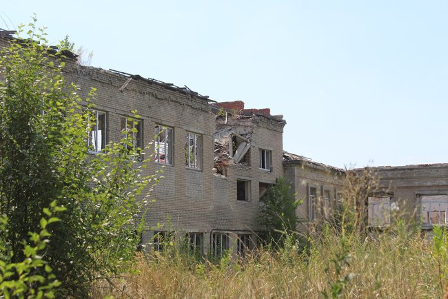 Командувач ООС Сирський перевірив бойові позиції в районі н.п. Піски, - штаб 09