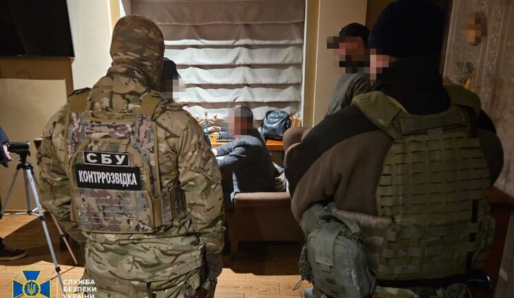 В Финляндии задержаны 3 человека, которые отмывали средства, присвоенные на закупке амуниции для ВСУ, - НАБУ. ФОТОрепортаж