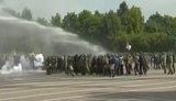 Лукашенкові показали, як будуть розганяти протестувальників водометами: Щоб не панькатися, як у дитсадку. ВIДЕО