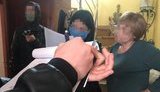 Полиция задержала в Мукачево 66-летнюю женщину, которая продавала наркотики школьникам. ФОТОрепортаж