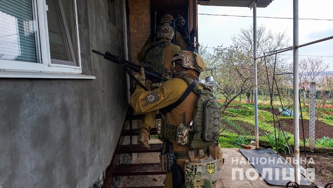 Затримано 17-річного хлопця, який підозрюється у вбивстві 38-річного жителя Миколаєва, - Нацполіція 03