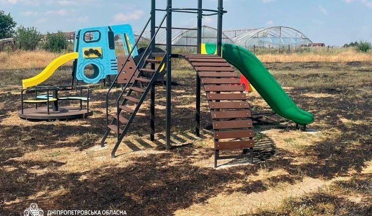 Окупанти понад 50 разів били по Дніпропетровщині: 3 людини загинули, ще 12 - поранені. ФОТОрепортаж