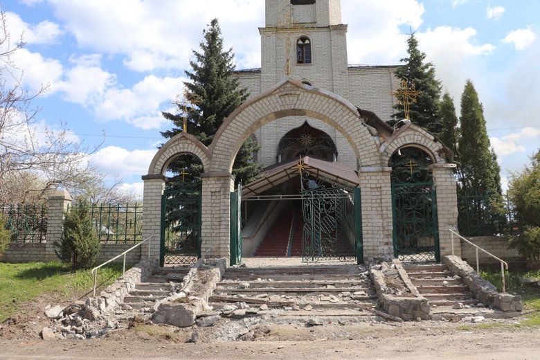 Consequences of occupation in Ruska Lozova in Kharkiv region 01