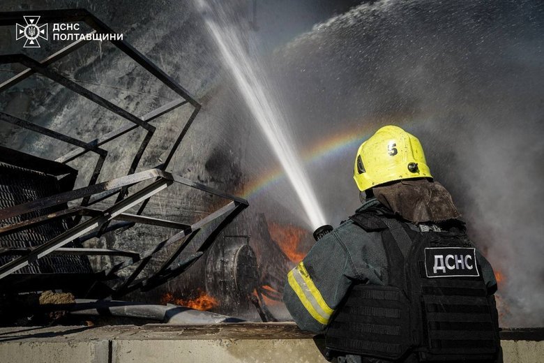 Russia attacked businesses in the Poltava region: fires broke out