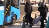"Долой царя!" и "Путин - вор!", - в российских городах прошли акции в поддержку Навального. Почти 4,5 тыс. протестующих задержаны. ВИДЕО